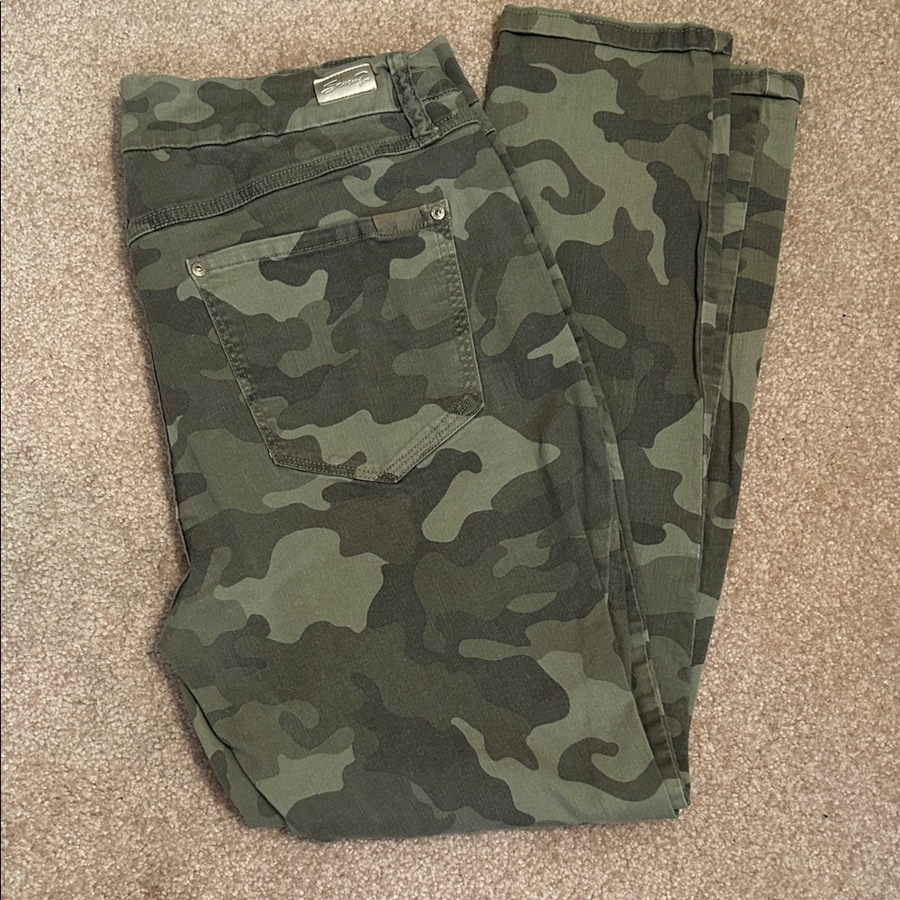 Seven7 Camouflage High-Rise Skinny Pants